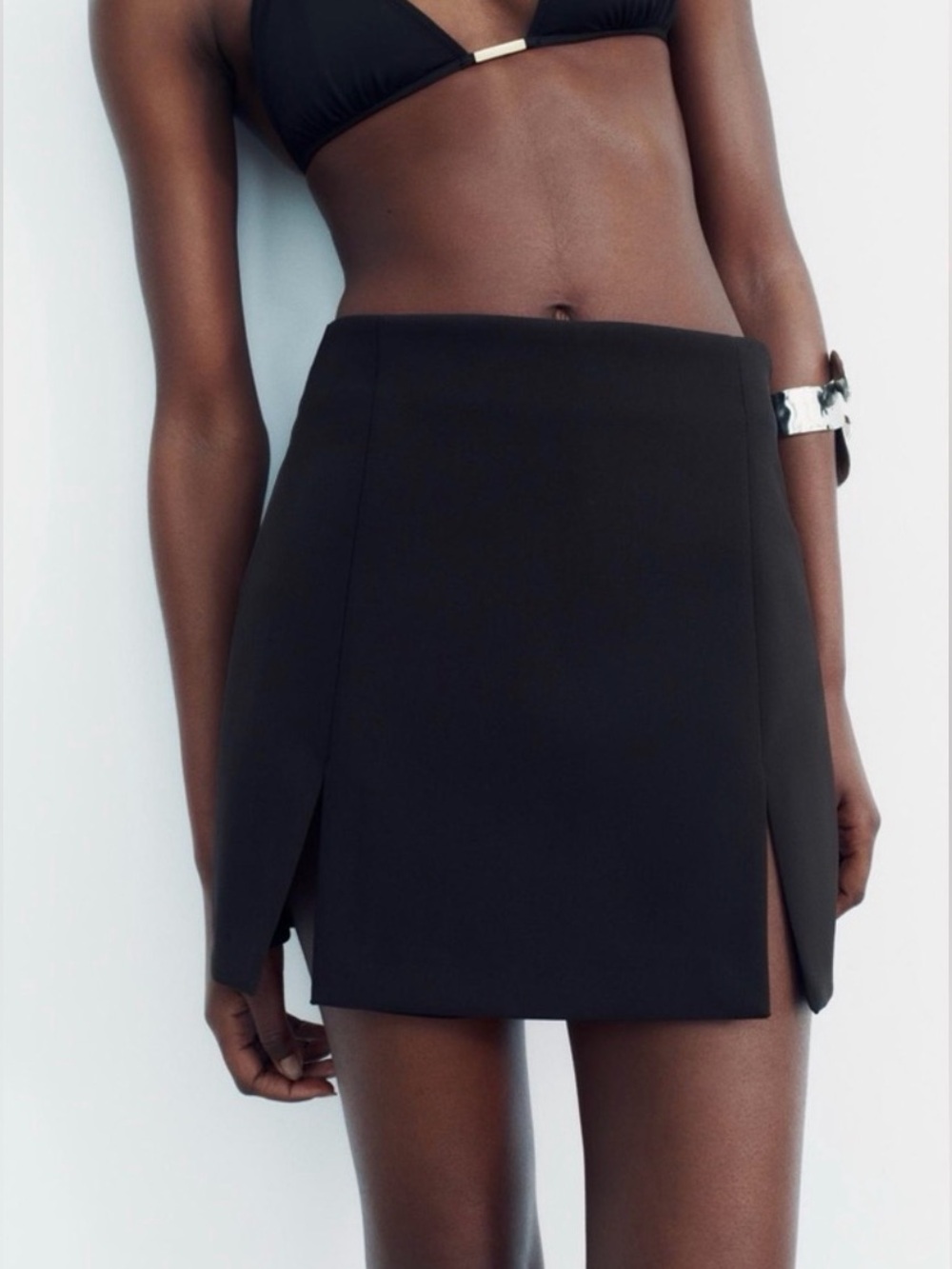 Zara Black High-Waist Mini Skirt skort with Side Slits xs